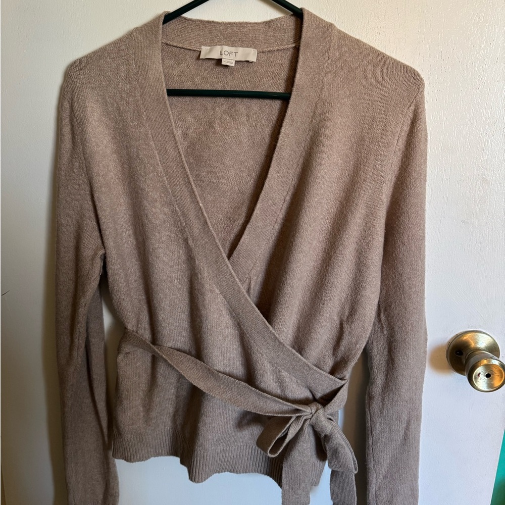 LOFT Women's Beige Cardigan